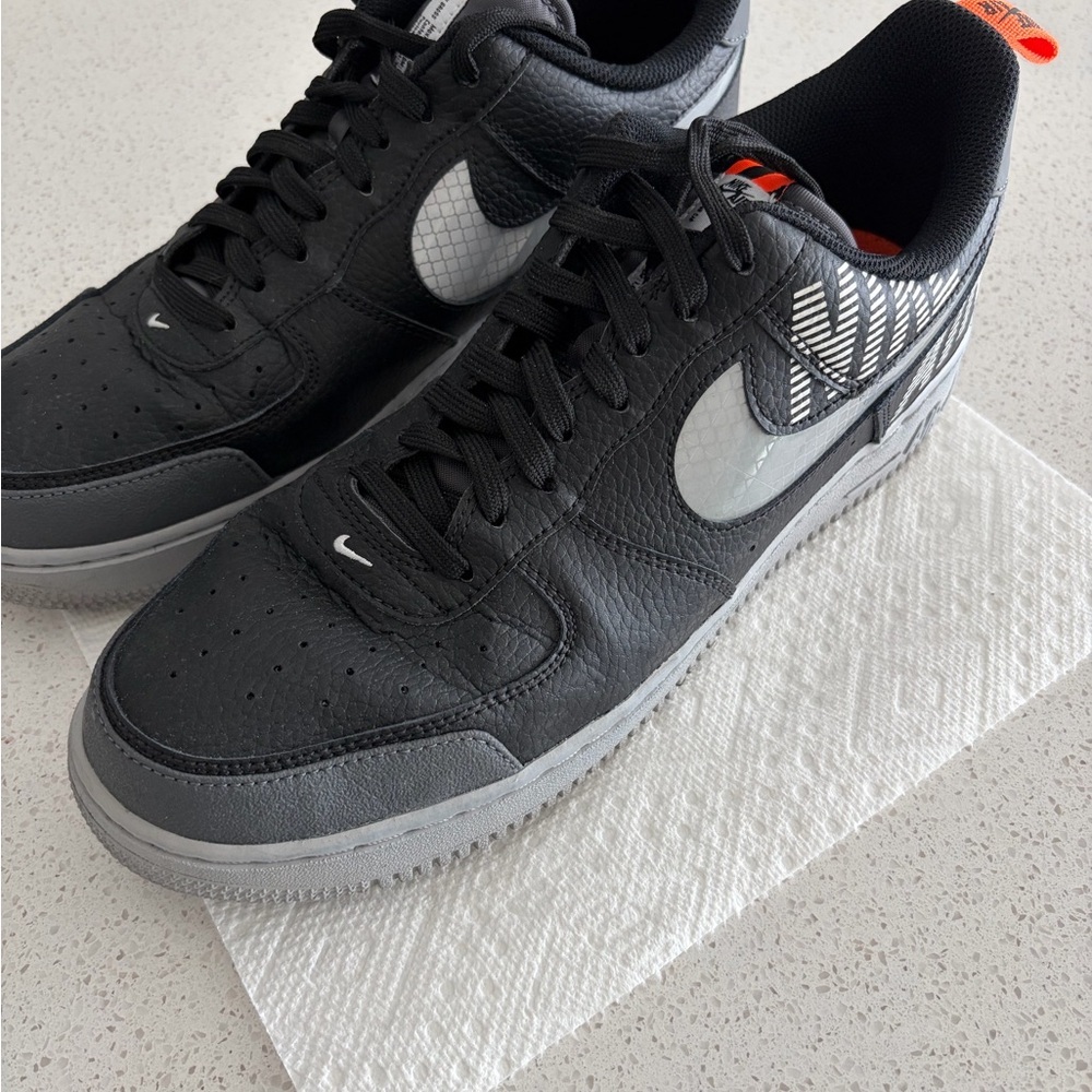 Nike Air Force 1 Men’s Black and Silver Sneakers
